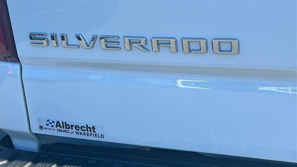 used 2022 Chevrolet Silverado 1500 car, priced at $37,566