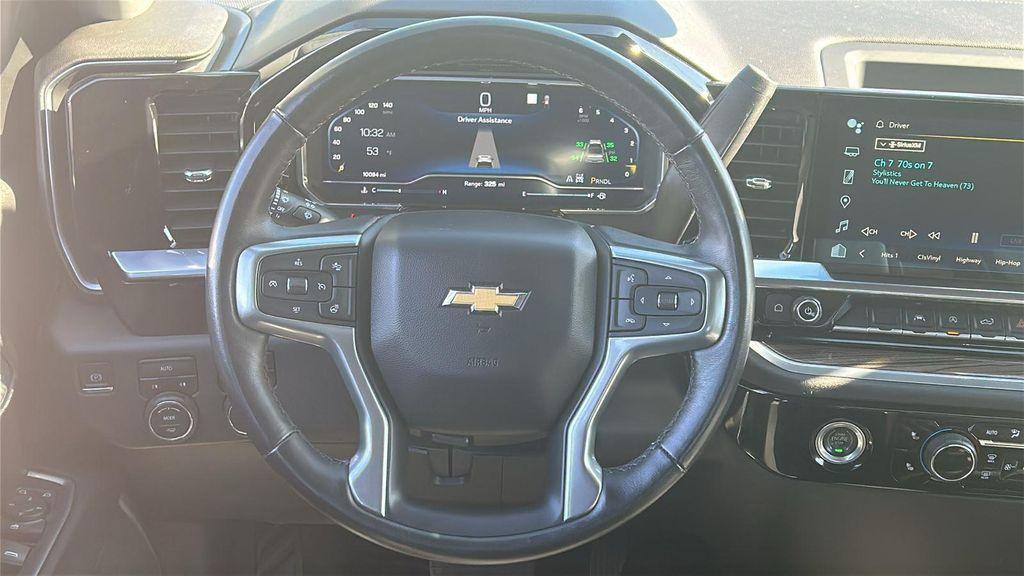 used 2022 Chevrolet Silverado 1500 car, priced at $37,566