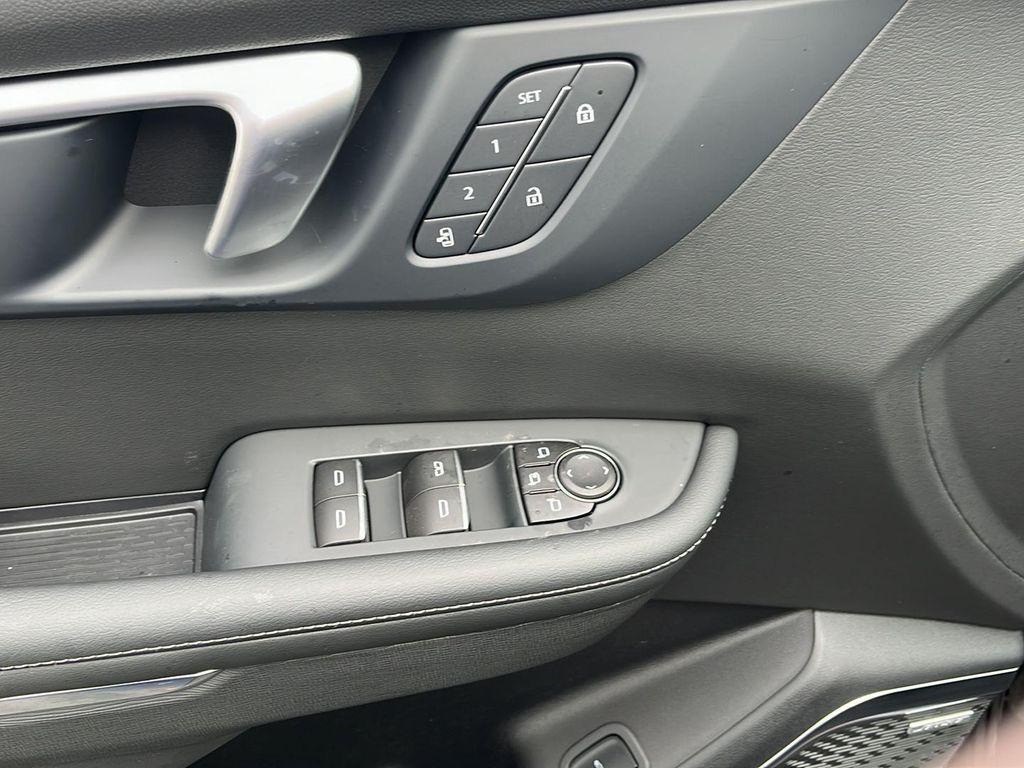 new 2026 Buick Enclave car, priced at $55,005