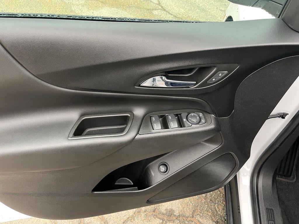 used 2022 Chevrolet Equinox car, priced at $21,463