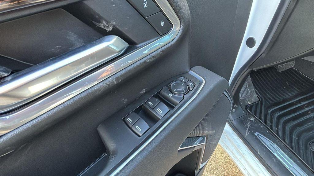 new 2026 GMC Sierra 2500 car, priced at $60,179