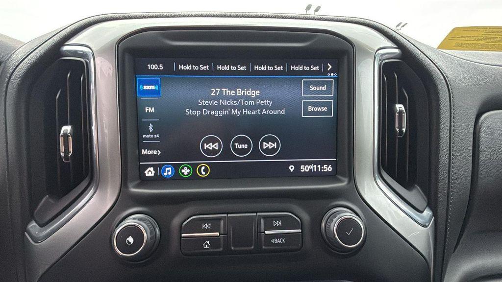 used 2022 Chevrolet Silverado 1500 car, priced at $33,621