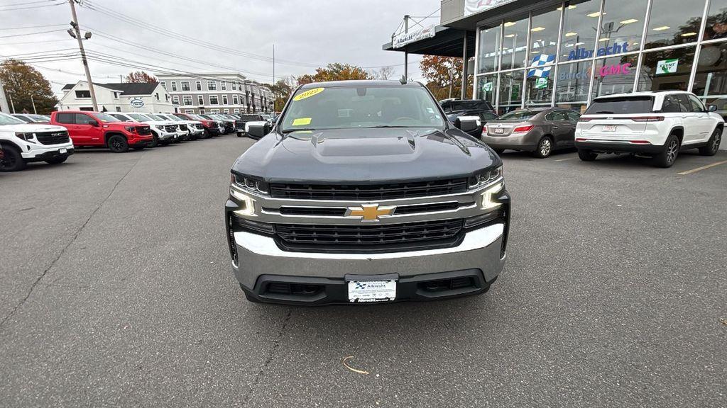 used 2022 Chevrolet Silverado 1500 car, priced at $33,621