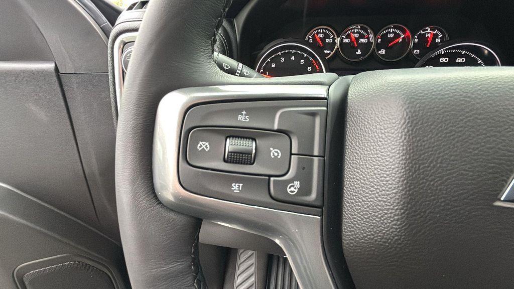 used 2022 Chevrolet Silverado 1500 car, priced at $33,621