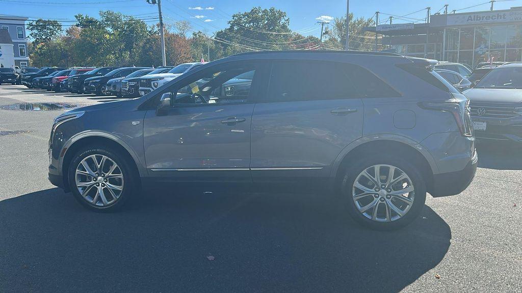 used 2021 Cadillac XT5 car, priced at $29,688