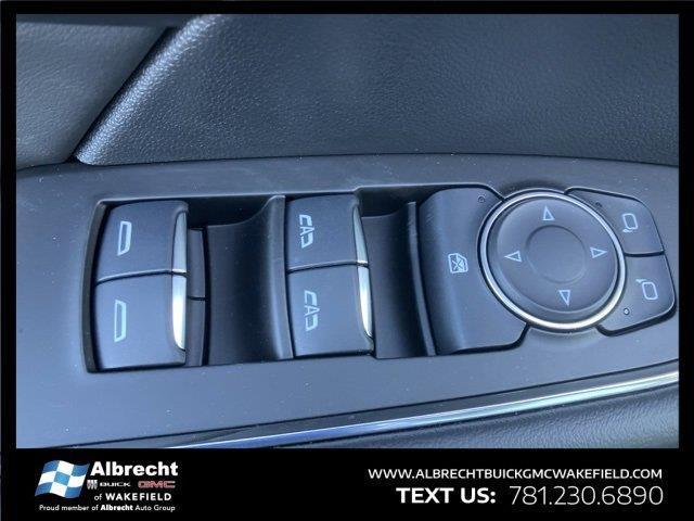 new 2025 Buick Envision car, priced at $46,348