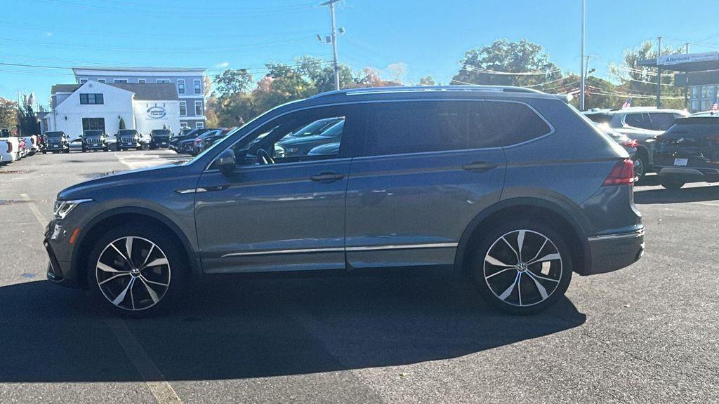 used 2022 Volkswagen Tiguan car, priced at $19,996