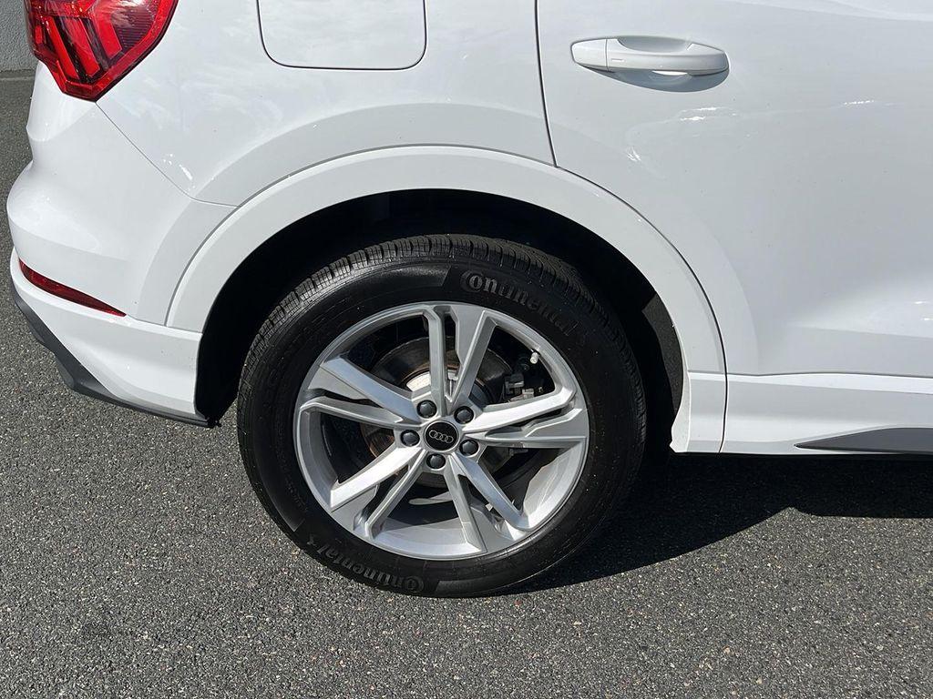 used 2024 Audi Q3 car, priced at $35,990