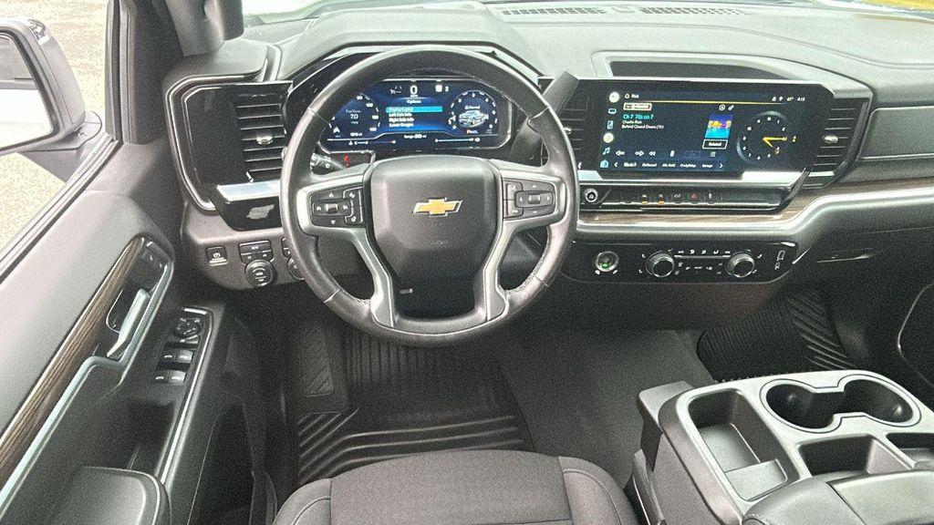 used 2022 Chevrolet Silverado 1500 car, priced at $37,451