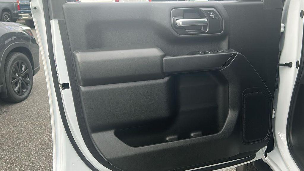 used 2024 GMC Sierra 2500 car, priced at $55,862