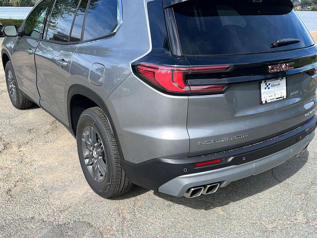 new 2026 GMC Acadia car, priced at $46,733