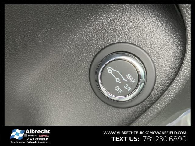 new 2025 Buick Envista car, priced at $31,197