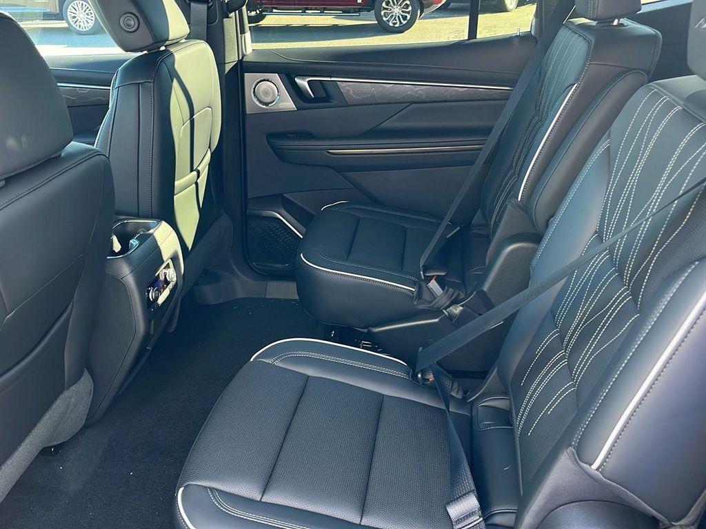 new 2026 Buick Enclave car, priced at $60,981