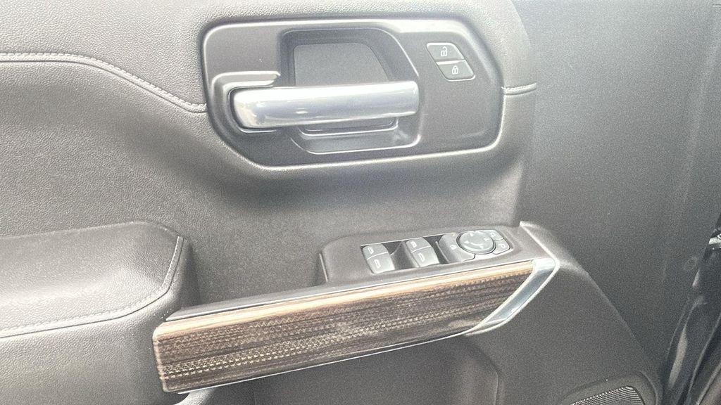 used 2021 Chevrolet Silverado 1500 car, priced at $35,998