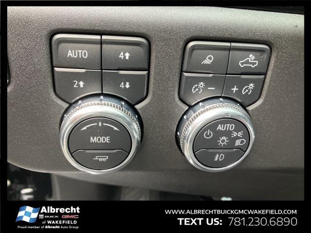 new 2025 GMC Sierra 1500 car, priced at $57,059