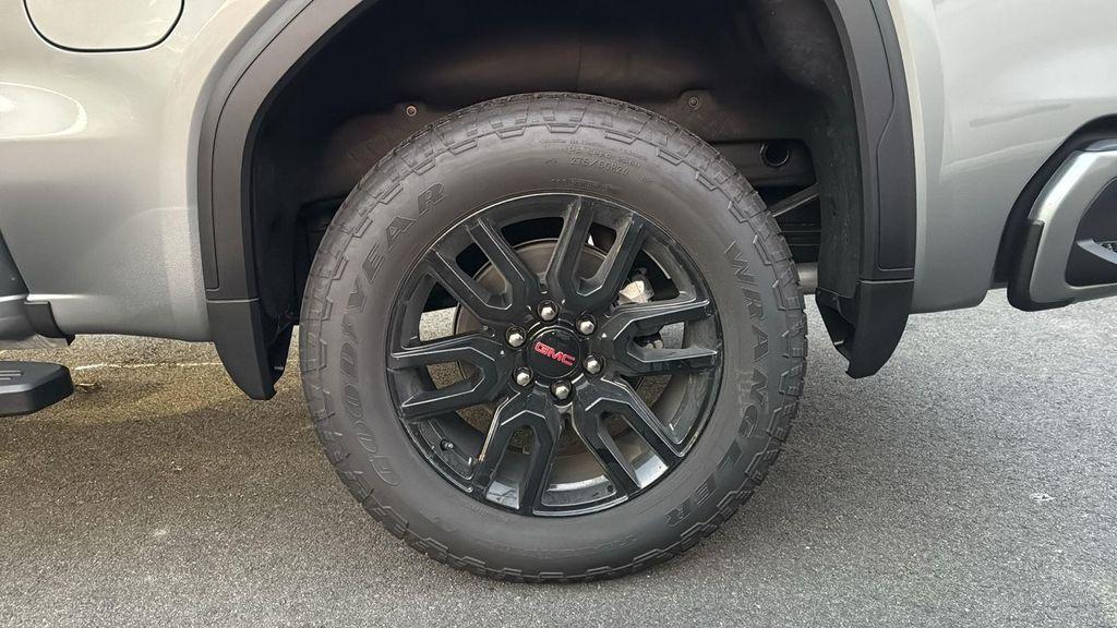 new 2026 GMC Sierra 1500 car, priced at $59,046
