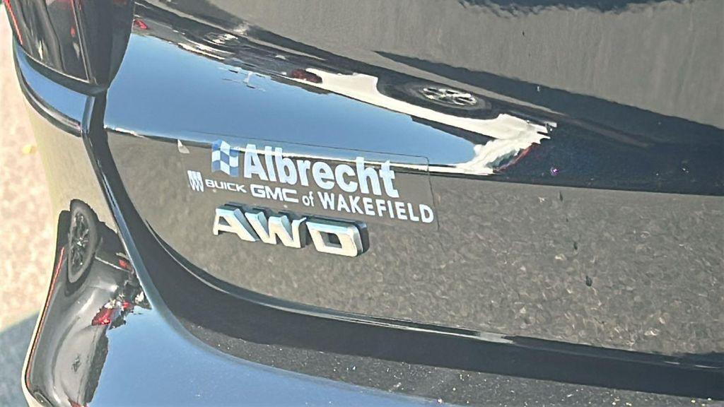 used 2024 Cadillac XT6 car, priced at $49,987