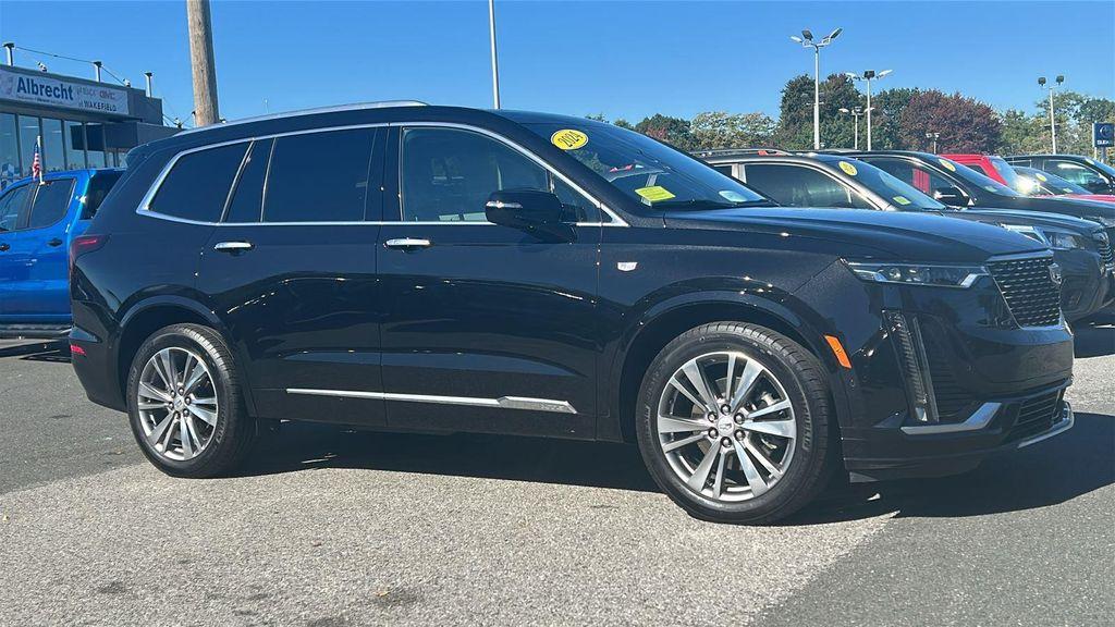 used 2024 Cadillac XT6 car, priced at $49,987