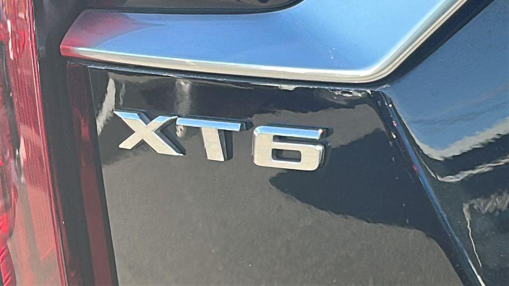 used 2024 Cadillac XT6 car, priced at $49,987