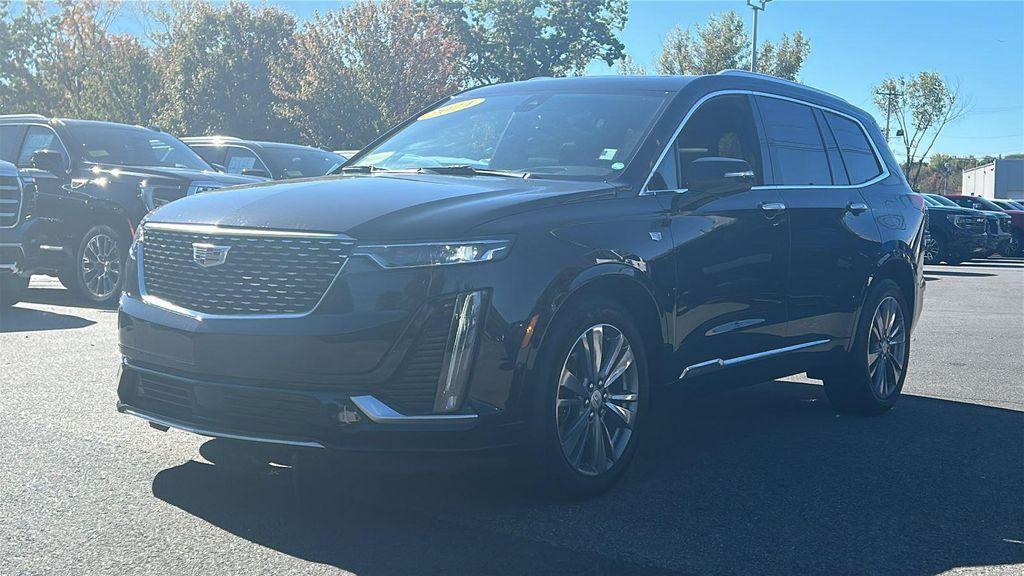 used 2024 Cadillac XT6 car, priced at $49,987