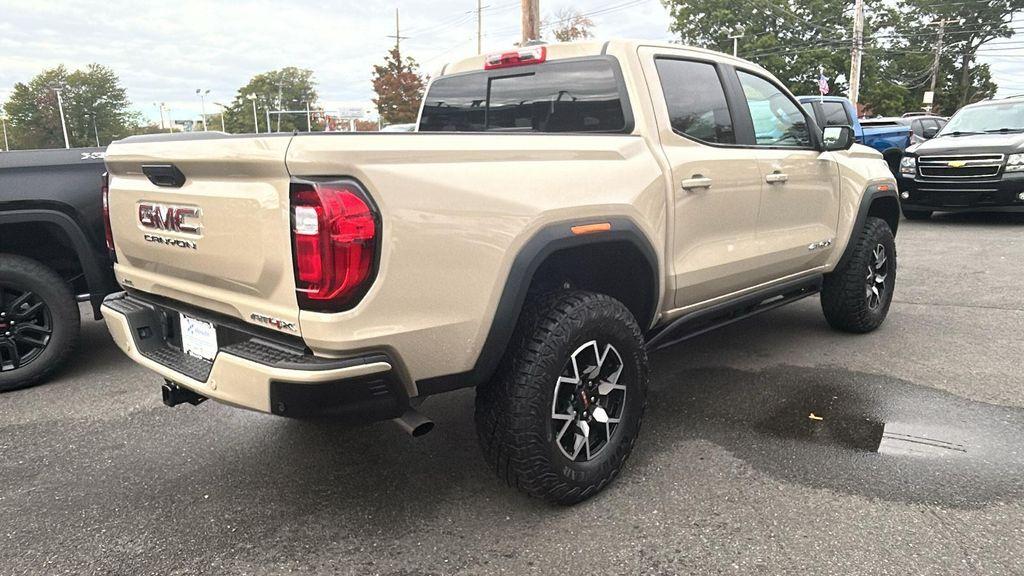 new 2024 GMC Canyon car, priced at $49,118