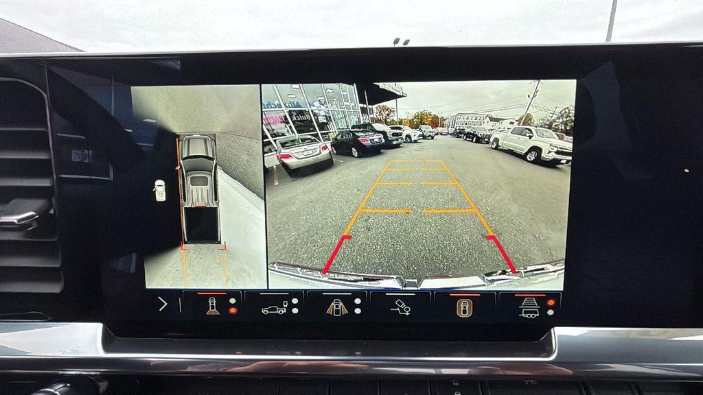 new 2025 GMC Sierra 1500 car, priced at $47,011