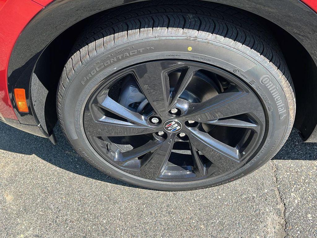 new 2025 Buick Envision car, priced at $41,545