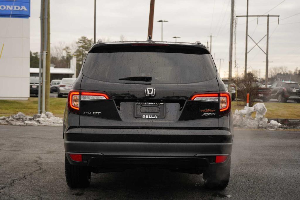 used 2022 Honda Pilot car, priced at $33,595