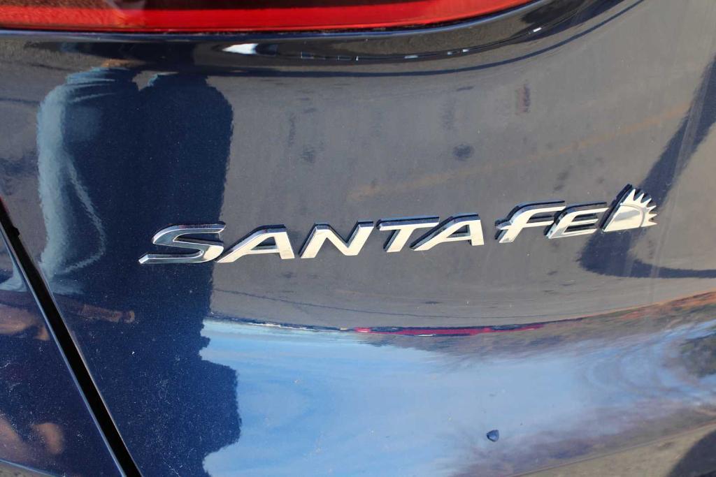 used 2022 Hyundai Santa Fe car, priced at $29,000