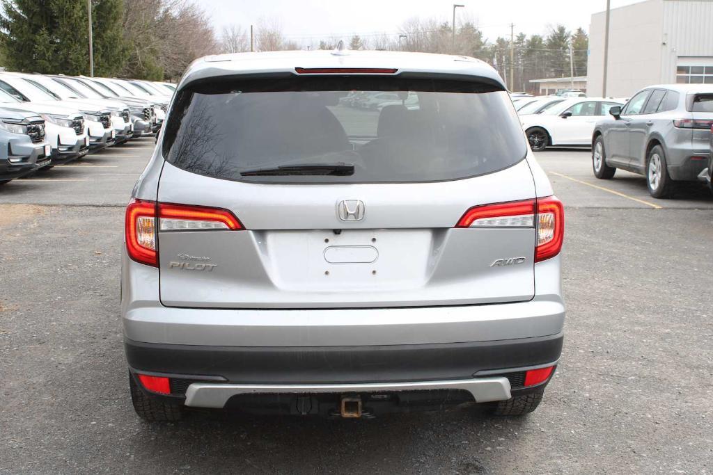 used 2021 Honda Pilot car, priced at $28,999