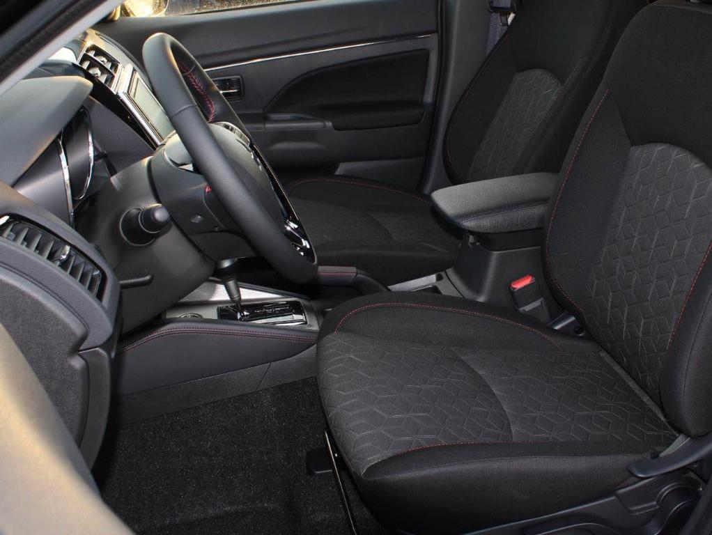 new 2025 Mitsubishi Outlander Sport car, priced at $27,855