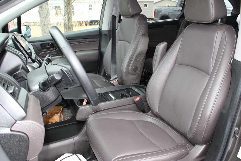 used 2022 Honda Odyssey car, priced at $34,999