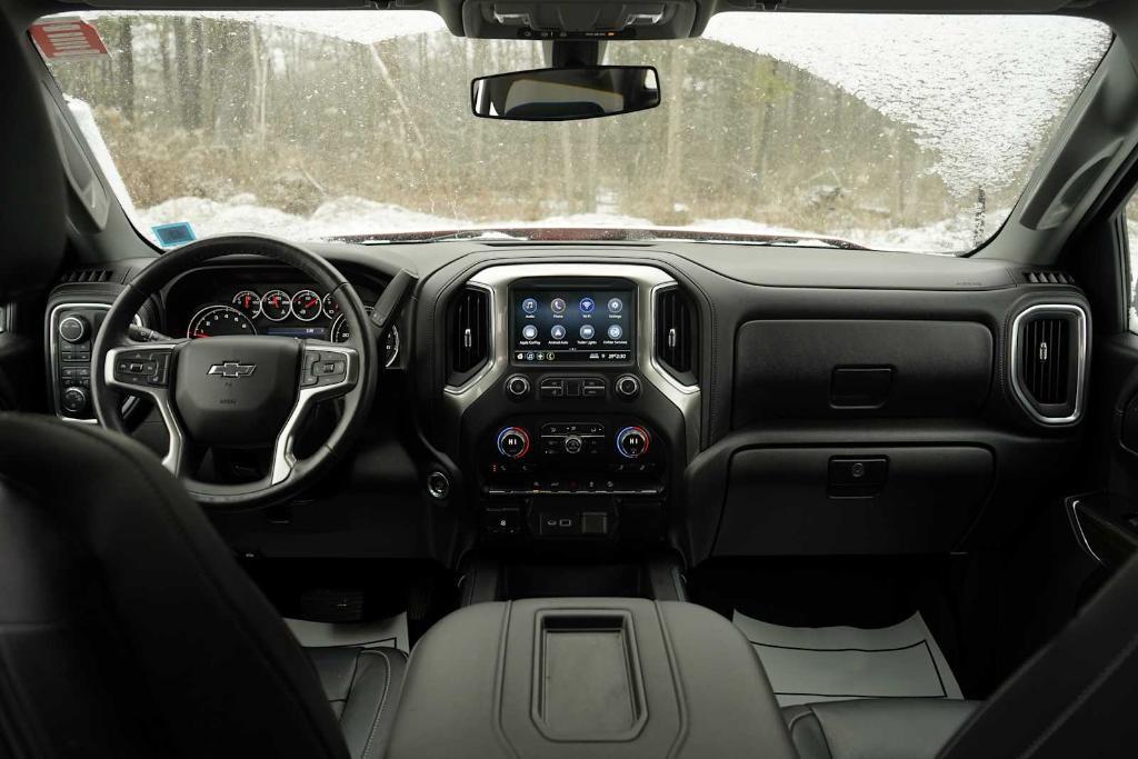 used 2020 Chevrolet Silverado 1500 car, priced at $39,980