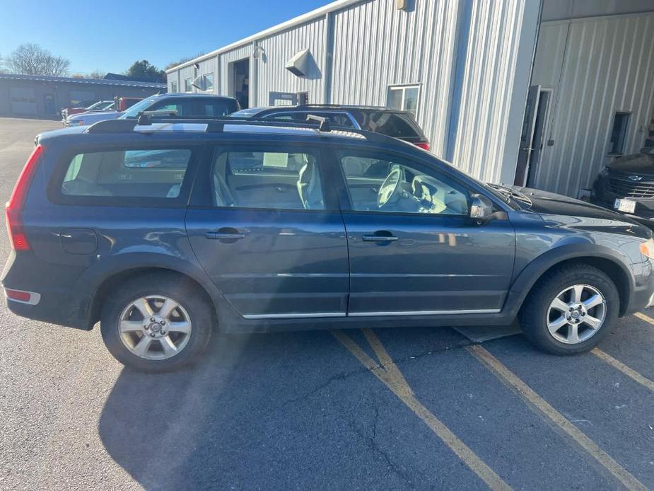 used 2009 Volvo XC70 car, priced at $9,475