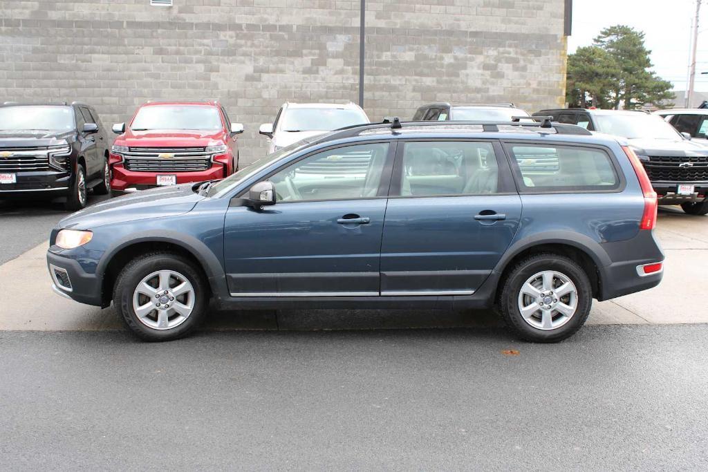 used 2009 Volvo XC70 car, priced at $9,475