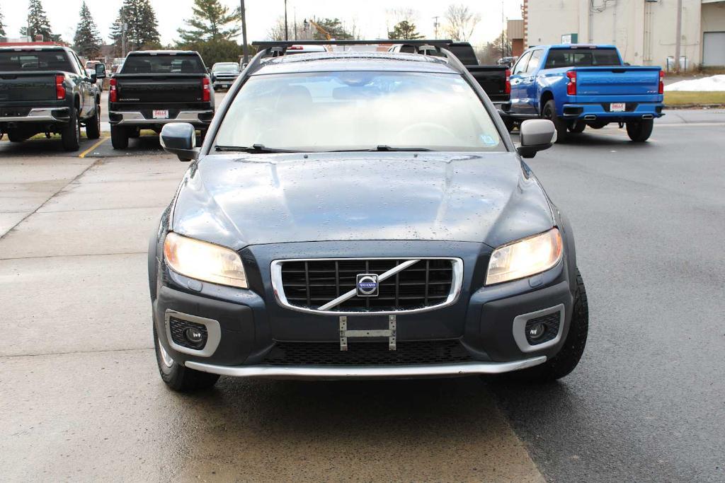 used 2009 Volvo XC70 car, priced at $9,475