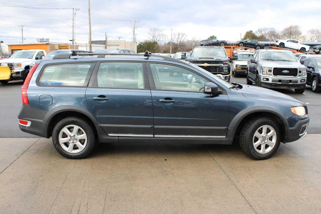 used 2009 Volvo XC70 car, priced at $9,475