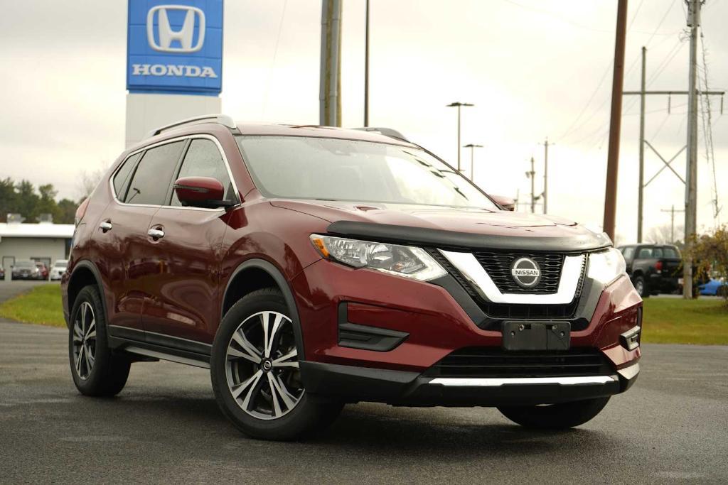 used 2019 Nissan Rogue car, priced at $18,395