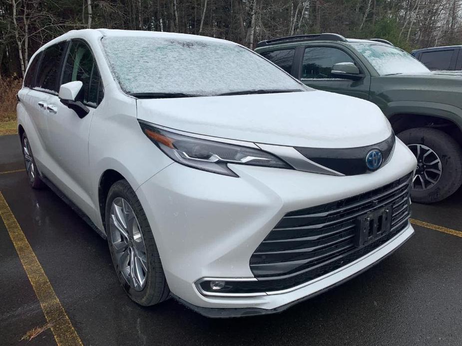 used 2023 Toyota Sienna car, priced at $49,999