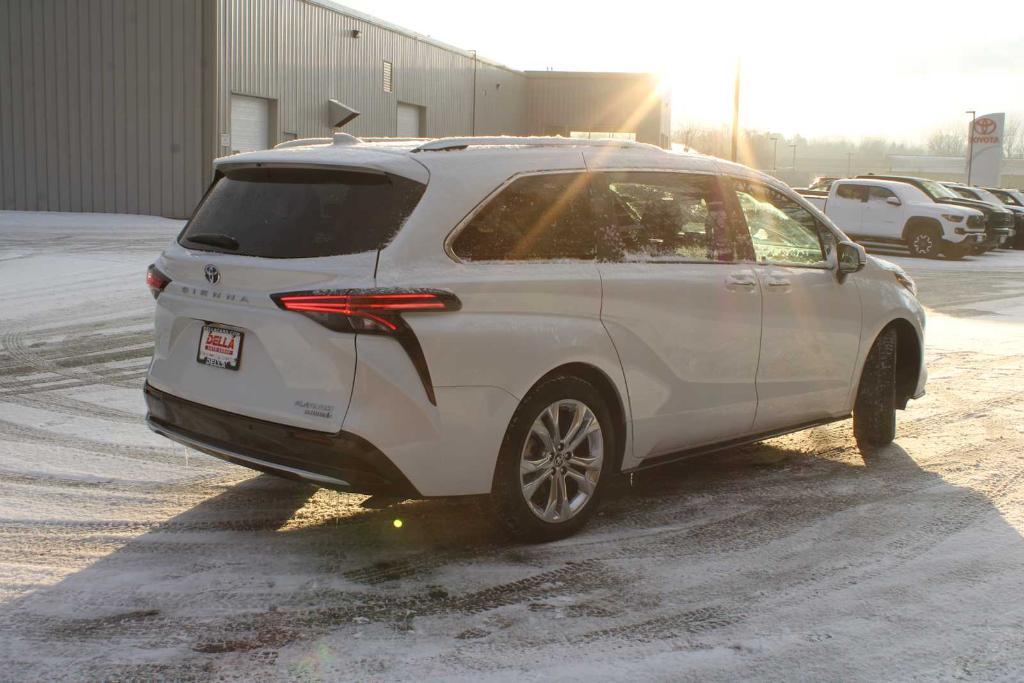 used 2023 Toyota Sienna car, priced at $47,203