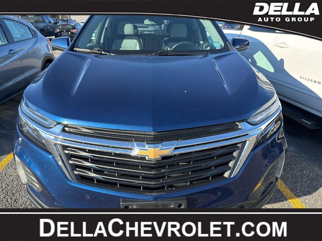 used 2022 Chevrolet Equinox car, priced at $22,875