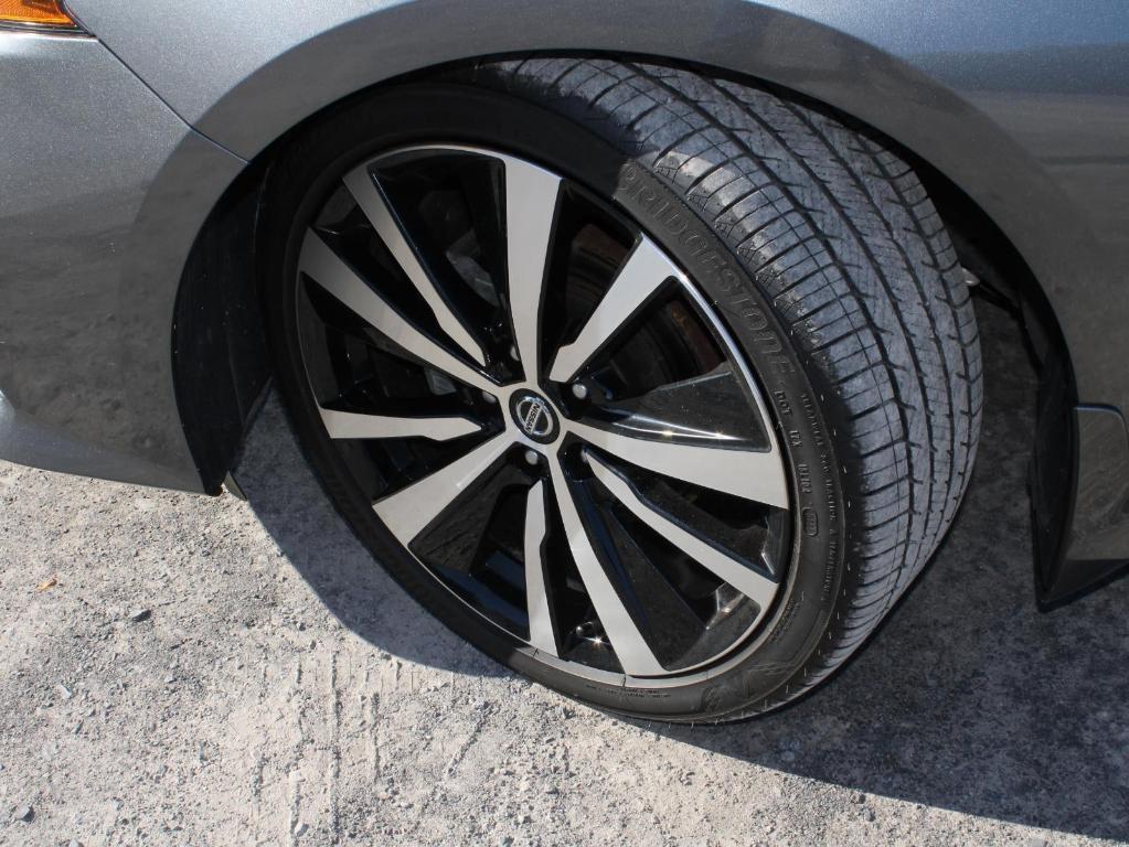 used 2022 Nissan Altima car, priced at $20,000