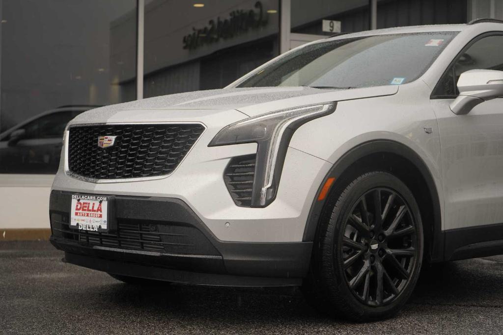 used 2022 Cadillac XT4 car, priced at $33,680