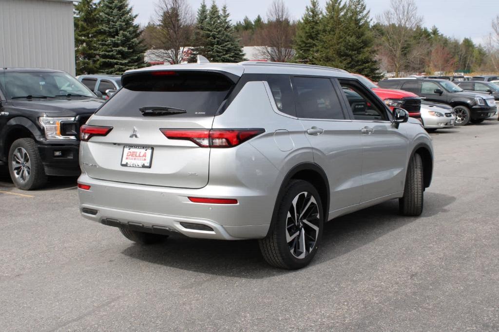 new 2024 Mitsubishi Outlander car, priced at $35,540