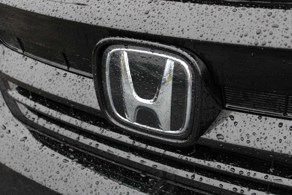 used 2022 Honda Pilot car, priced at $31,499