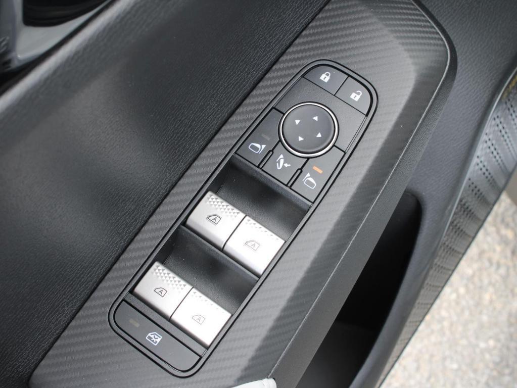 new 2025 Mitsubishi Outlander car, priced at $35,565