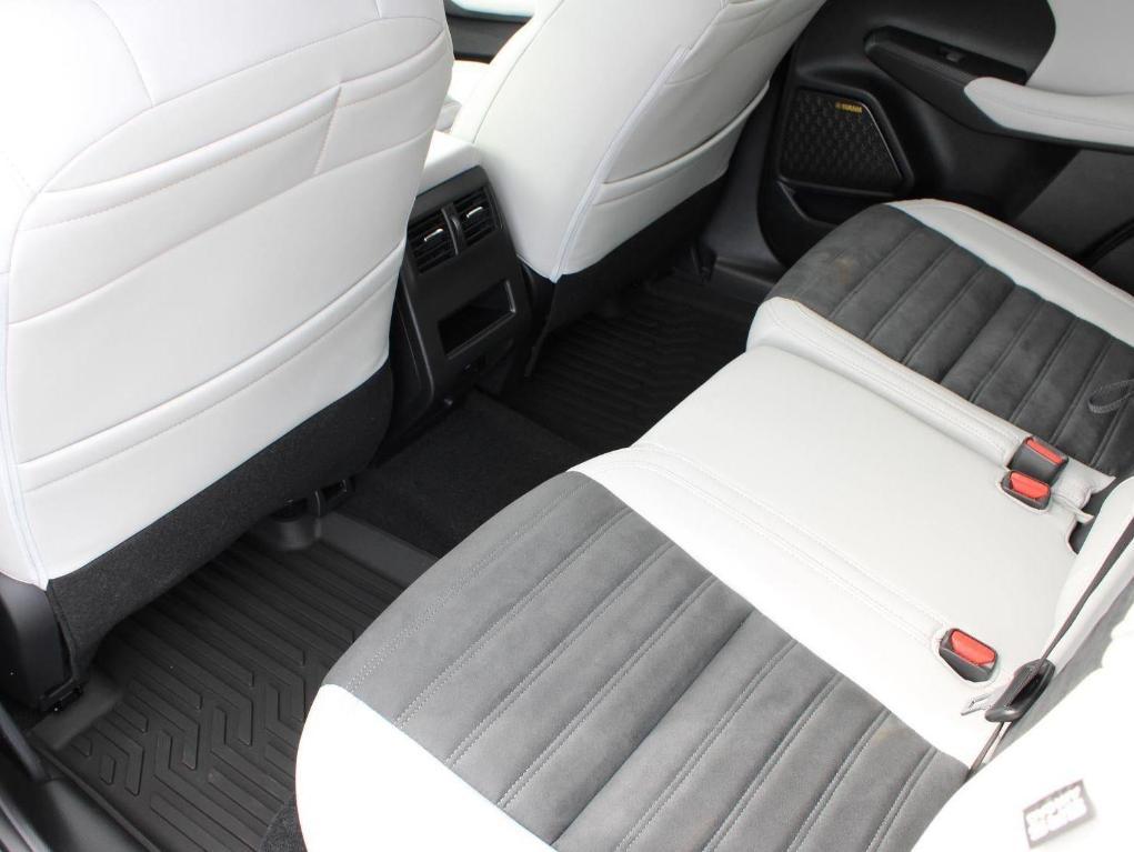 new 2025 Mitsubishi Outlander car, priced at $35,565