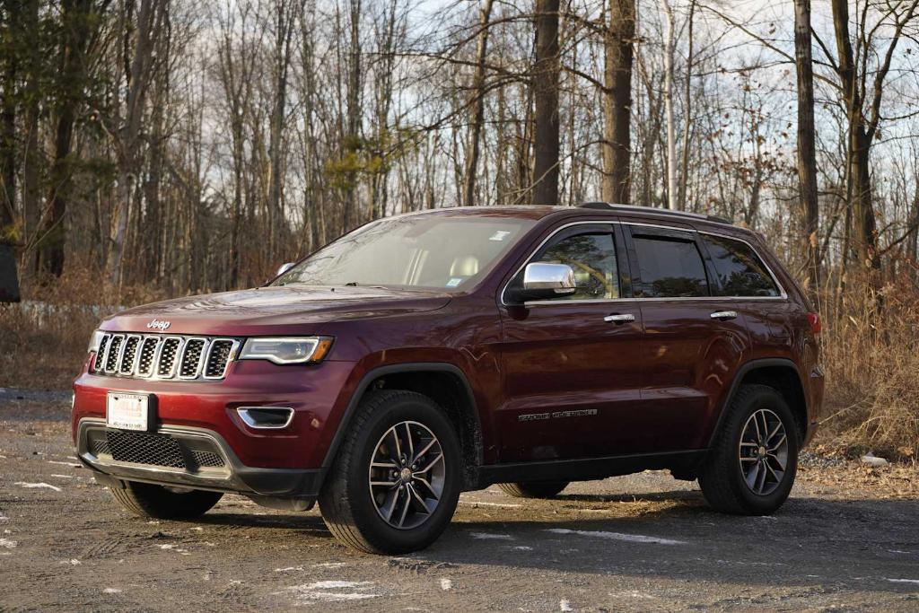 used 2017 Jeep Grand Cherokee car, priced at $14,985