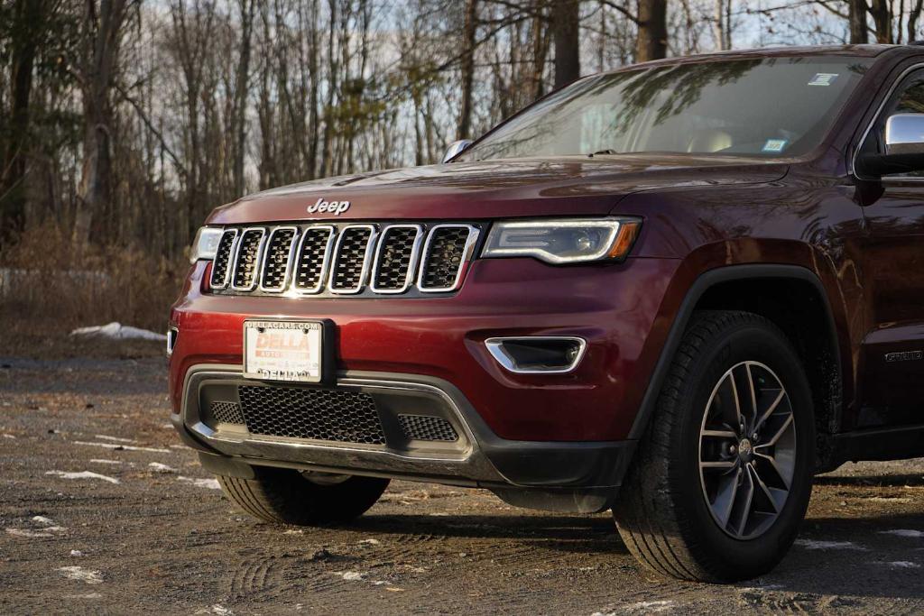 used 2017 Jeep Grand Cherokee car, priced at $14,985