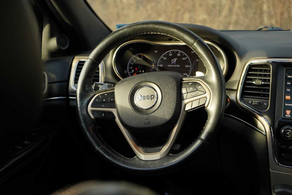 used 2017 Jeep Grand Cherokee car, priced at $14,985